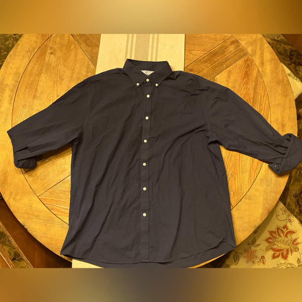 Men’s long sleeve button down shirt